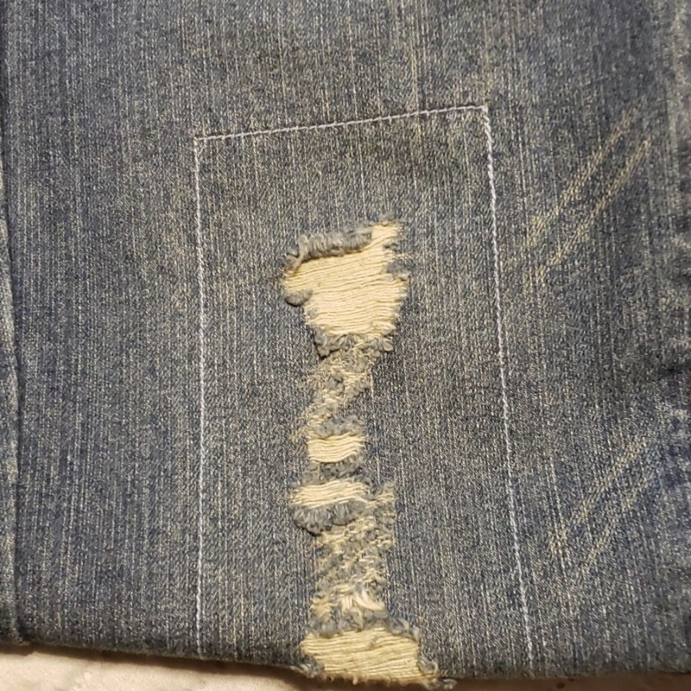 Hint embroidered distressed bootcut jeans - Picture 3 of 6